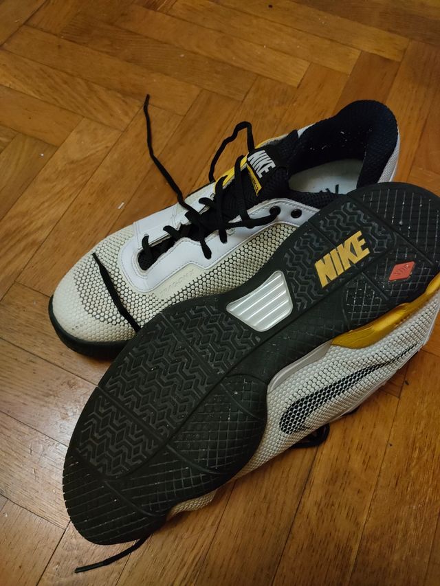 URGE VENTA Deportivas Nike Hombre Blancas y Amaril