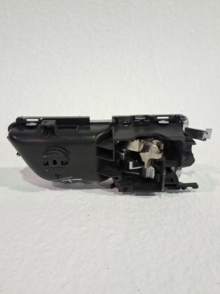 MANETA INTERIOR TRASERA IZQUIERDA LAND ROVER DISCOVERY 4