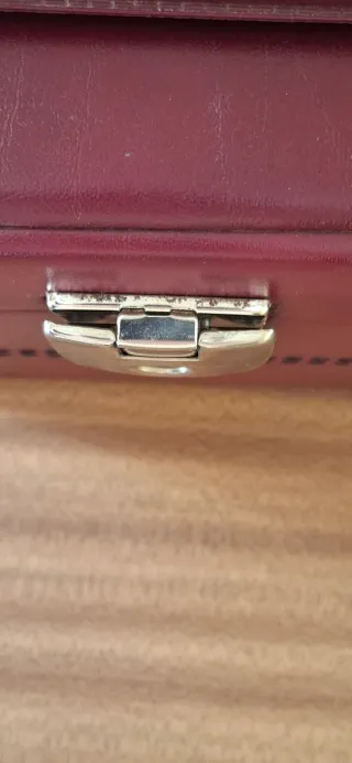 Neceser maquillaje polipiel burdeo