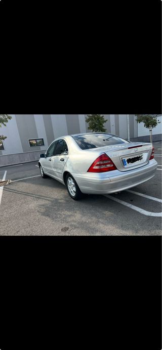 Mercedes-Benz Clase C 200