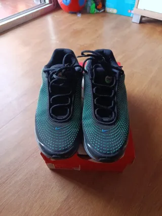 Nike Air Max DN Negro/Verde(original)