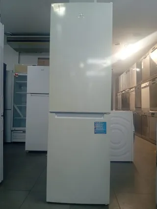 Nevera INDESIT