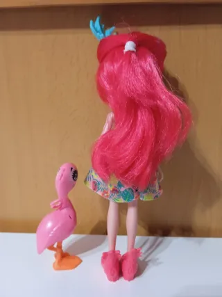 Muñeca Enchantimals Flamenca