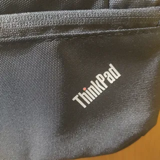Maletín portátil Lenovo flexible