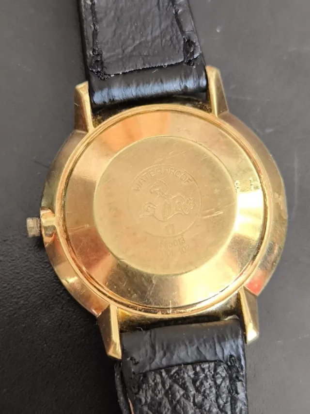 Reloj Omega de cuerda para dama, oara reparar