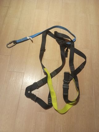 Arnés de seguridad para trabajos en altura