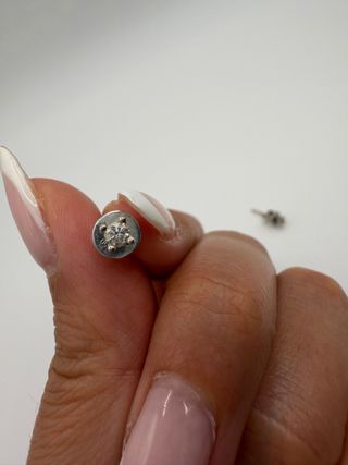 Pendientes dormilonas oro 18k diamantes