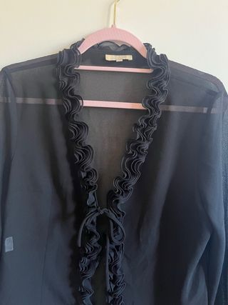 Sobrecamisa transparente vintage con volantes