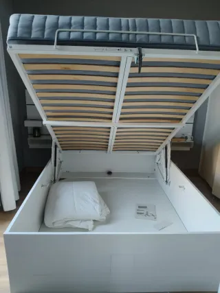Cama canapé 150x190 con respaldo madera y colchon