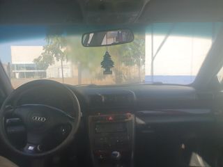 Audi A4 2001