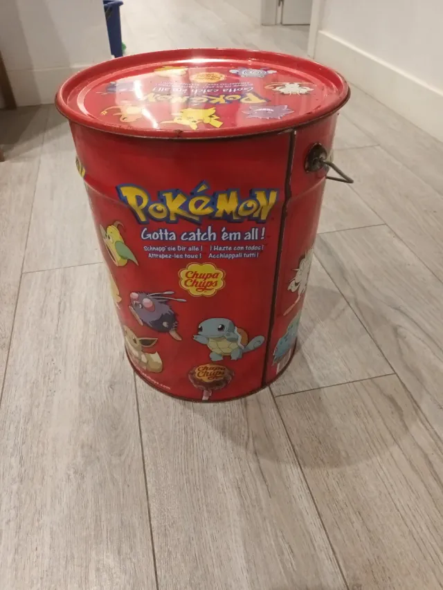 Cubo Pokémon Chupa Chups años 90
