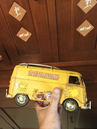 Furgoneta Volkswagen de chapa 