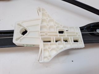 ELEVALUNAS TRASERO DERECHO SKODA FABIA