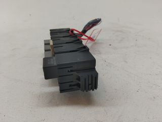 CAJA RELES / FUSIBLES SUBARU XV (4)