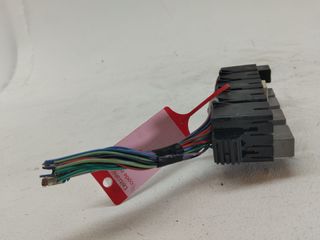 CAJA RELES / FUSIBLES SUBARU XV (4)