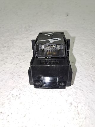 MANDO ELEVALUNAS TRASERO DERECHO HONDA CR-V (4)