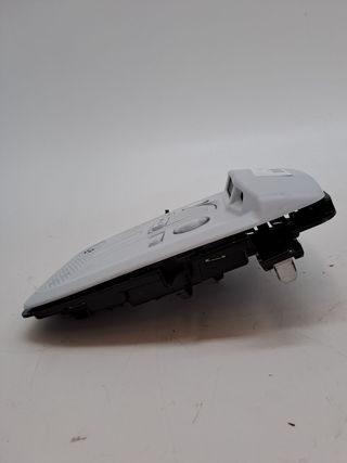 LUZ INTERIOR OPEL CORSA F