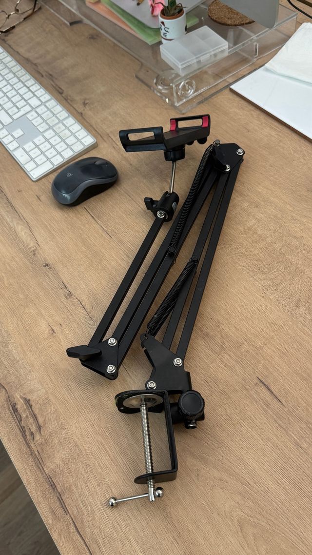 Brazo Soporte Tablet/Móvil Negro