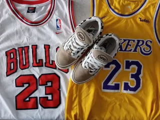 Pack Zapatillas Vans y Camisetas Baloncesto