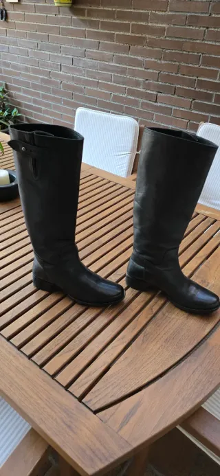 Botas altas Farrutx Talla 37.5 Negras