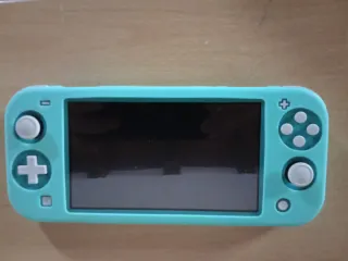 Pacchetto Nintendo Switch Lite
