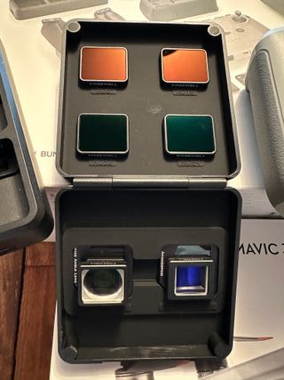 DJI Mavic 3 V2.0 Fly More Combo + Care refresh