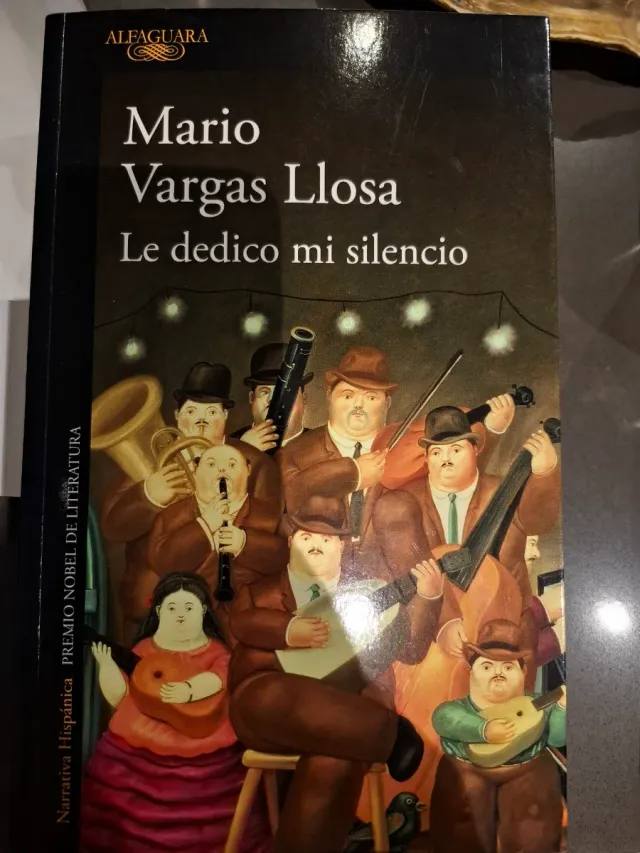 Le dedico mi silencio