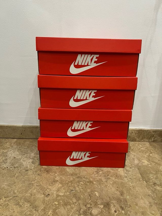 Cajas Nike originales (pack 4)