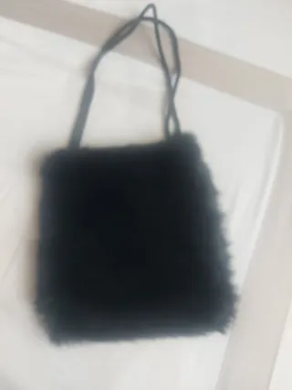Bolso de fiesta negro pelo