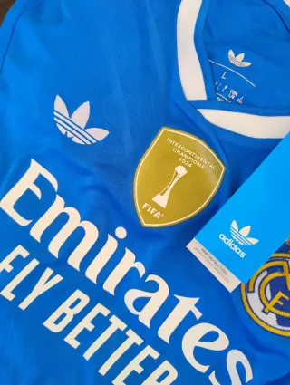 Camiseta Real Madrid Azul talla L