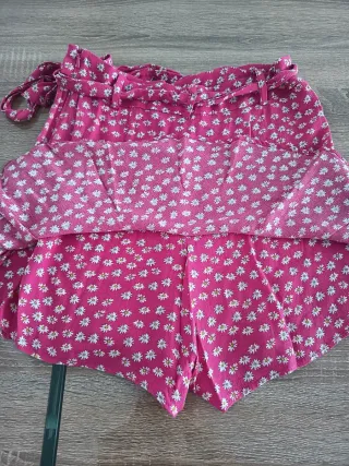 Falda pantalón vuelo flores rosa