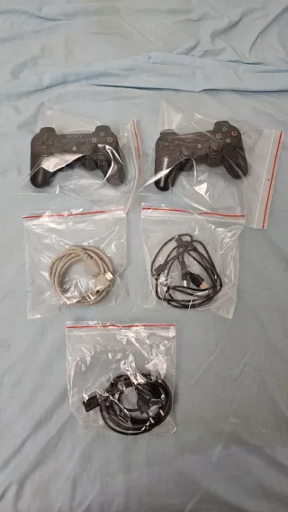 Consola PlayStation 3 Sony Negra+2 Mandos+64 juego
