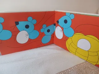 Libro infantil Ratones y Huevo. Atilio.