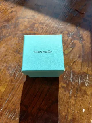 Anillo Tiffany platino diamantes