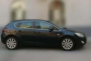 Opel Astra 2010