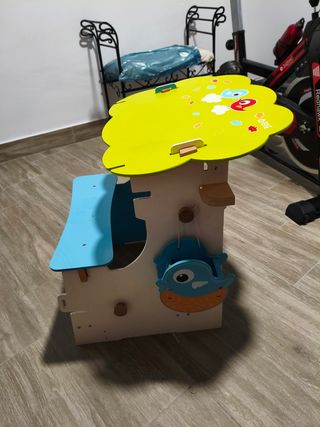 Pupitre infantil con pizarra y cajón