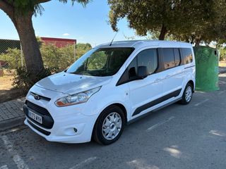 Ford Grand Tourneo Connec 2012