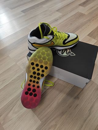 Nike Air Zoom G.T. Hustle 2