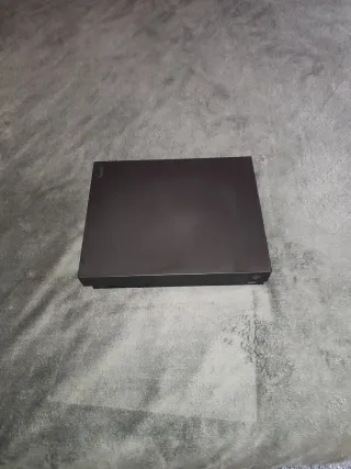 Xbox One X Negra