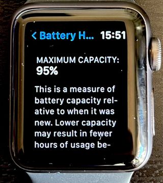 Apple Watch 38mm Series 3 GPS 95% battery health