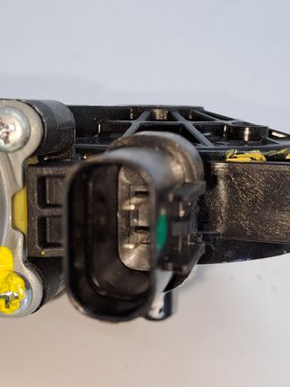 MOTOR ELEVALUNAS TRASERO DERECHO KIA SPORTAGE (2)
