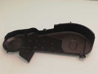 TAPA DISTRIBUCION SKODA RAPID (2)