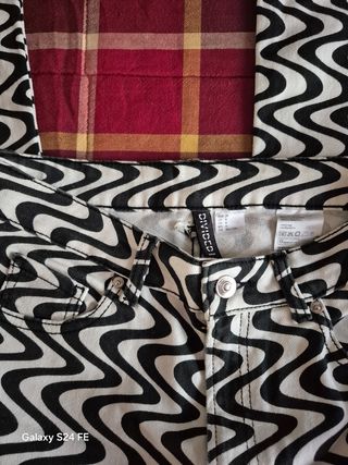 Vaqueros con estampado de cebra