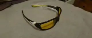 Gafas de Sol de Visión Nocturna Amarillas + Correa