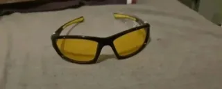 Gafas de Sol de Visión Nocturna Amarillas + Correa