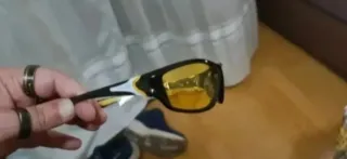 Gafas de Sol de Visión Nocturna Amarillas + Correa