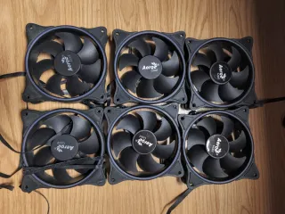 Pack 6 Ventiladores PC 120mm Aerocool
6pin RGB/ARG