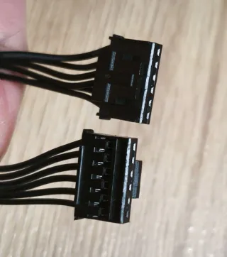 Pack 6 Ventiladores PC 120mm Aerocool
6pin RGB/ARG