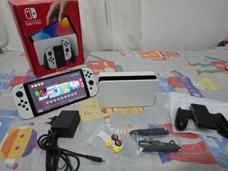 Nintendo Switch Oled, con caja precio negociable 