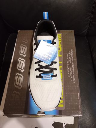 Zapatillas Skechers Nuevas Talla 42